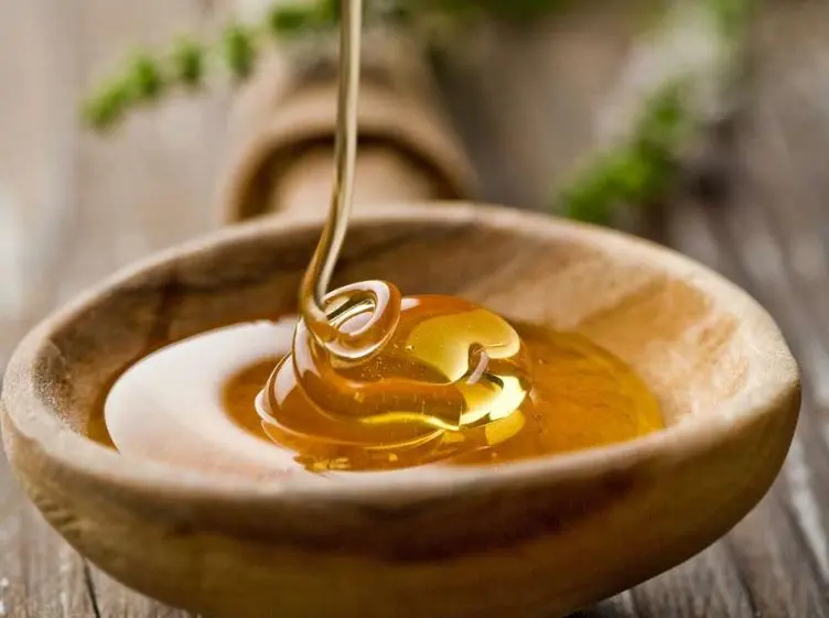 what is healthier for people who drink honey water often and those who never drink honey?