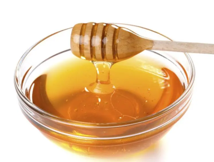 What should I pay attention to when drinking honey water