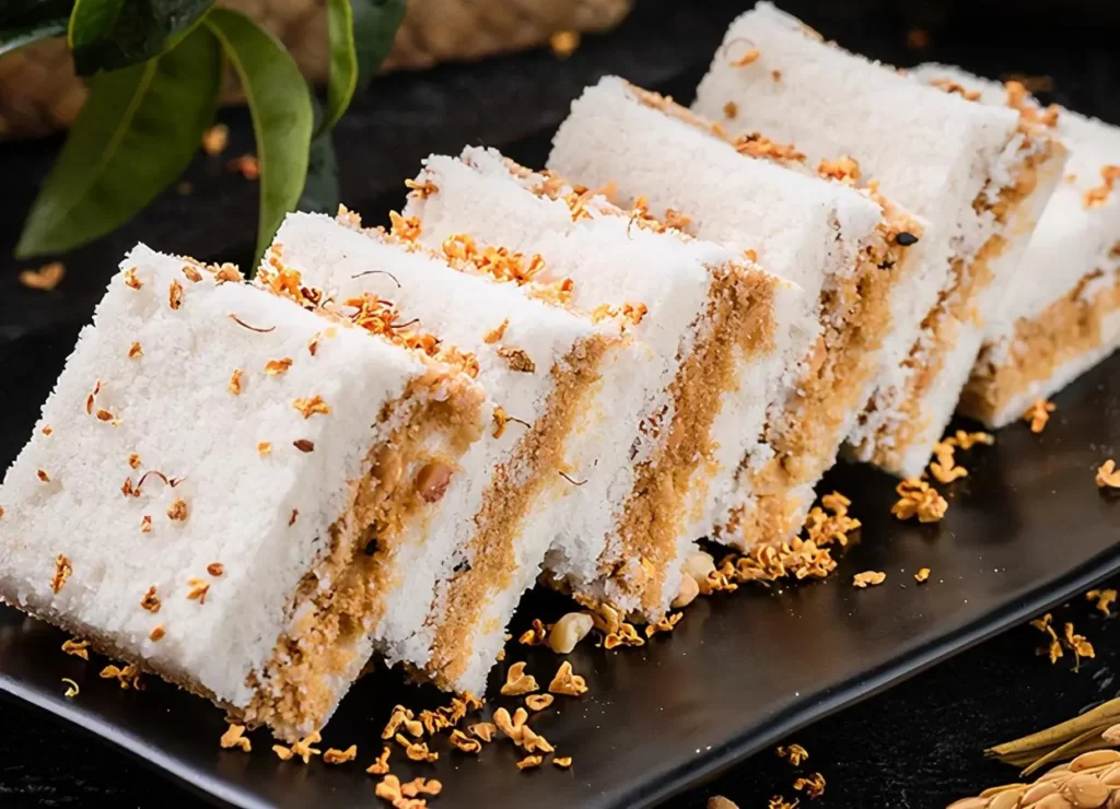 Osmanthus cake is a kind of traditional pastry.