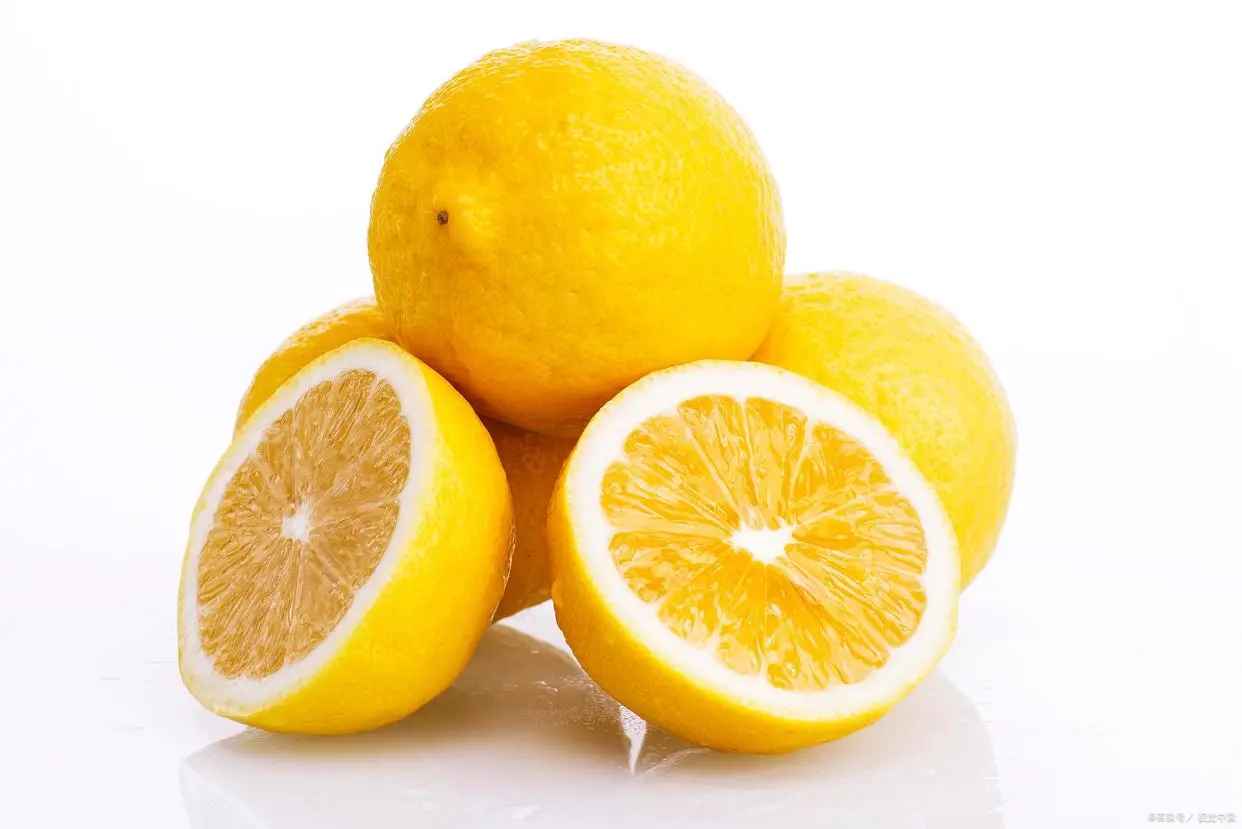 Lemon is the best source of improve skin tone many people use wrong method