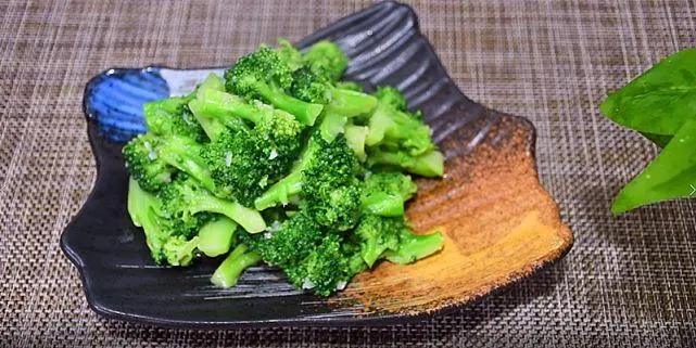 benefits of eating broccoli