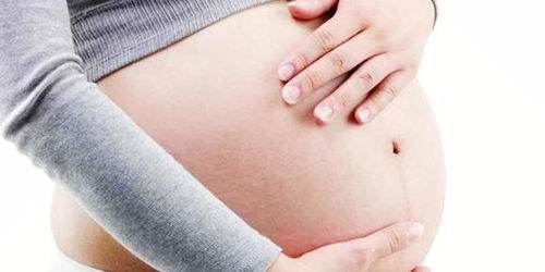 Swollen legs during pregnancy indicate boy or girl