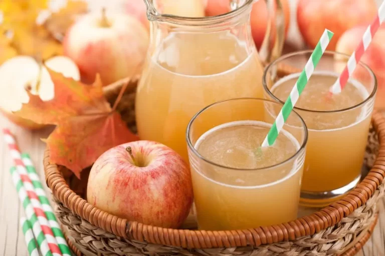 Is it true that apples can lower blood sugar and fight cancer?