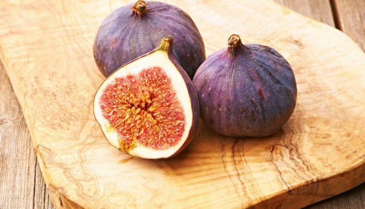 Who should never eat figs