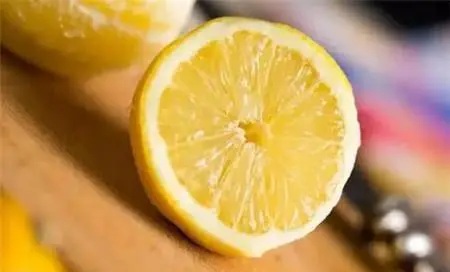 benefits of drinking lemon juice