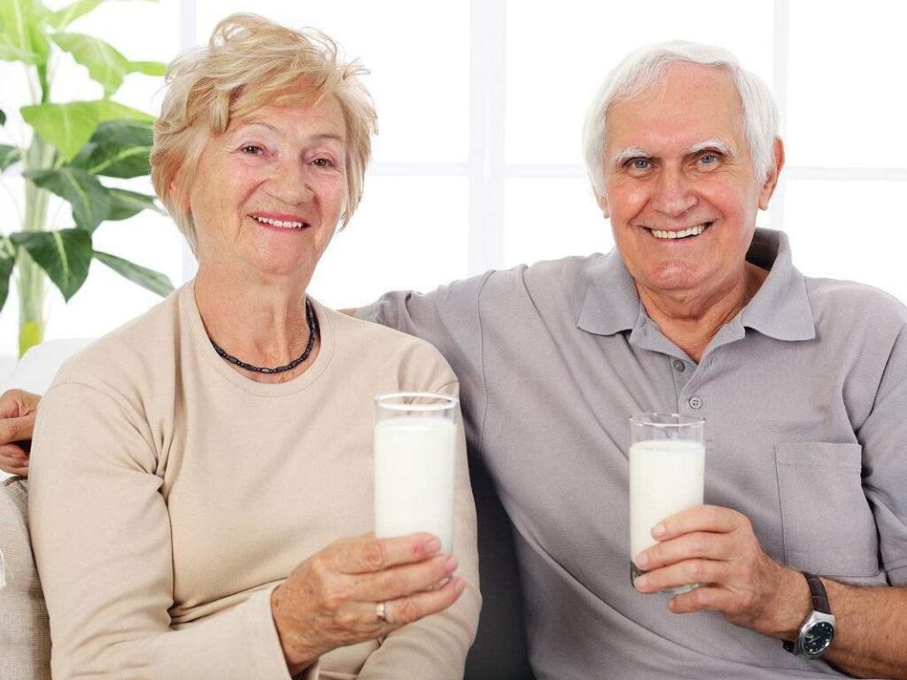 Difference in physique between elderly people who often drink milk and those who never drink milk