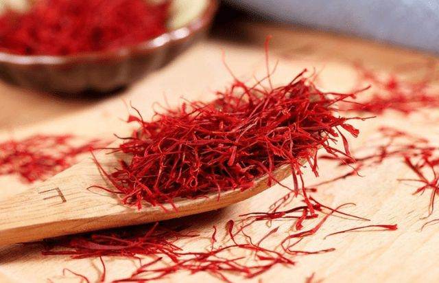  How to drink saffron for skin whitening for female 