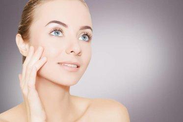 Second, choose the right skin care products