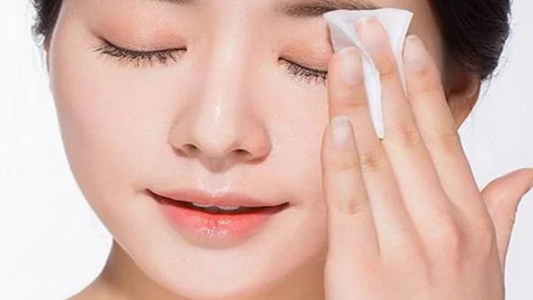 Best way to remove oil from face and makes skin shiny