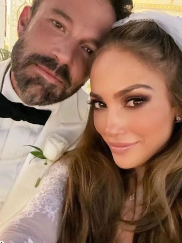 Jennifer Lopez and Ben Affleck marry in Las Vegas