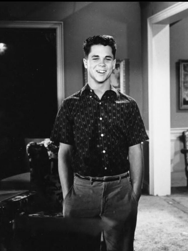 Childhood picture of Tony Dow