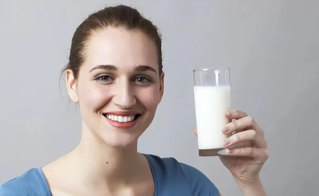 is drinking milk good for pimples