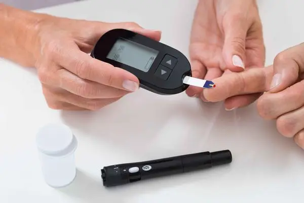2. Regularly monitor blood sugar