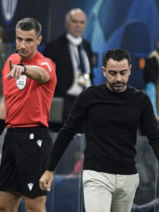 xavi-referee-scaled-e1664920124285-1024x683