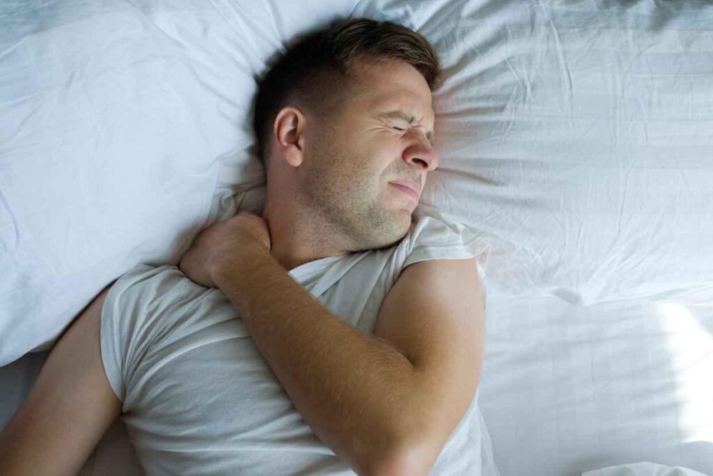 5 Bad habits for men after wake up in the morning 