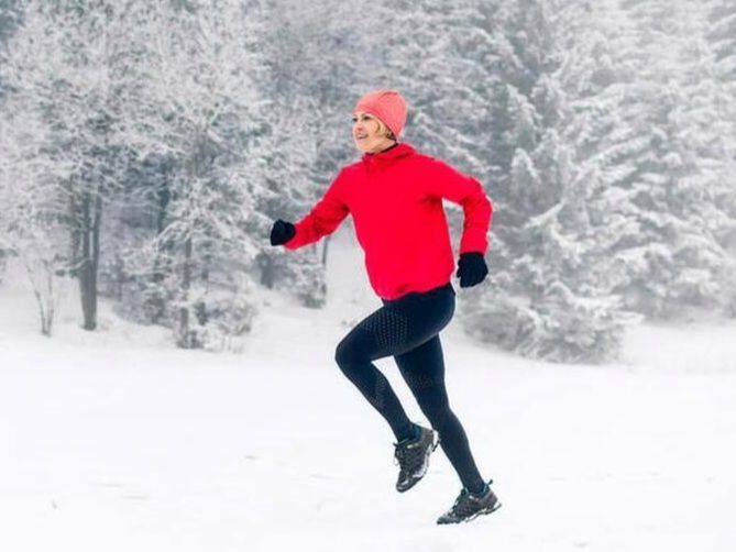 3. Running in winter can improve cardiopulmonary function.